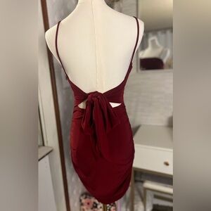 Chic Wine Backless Dress